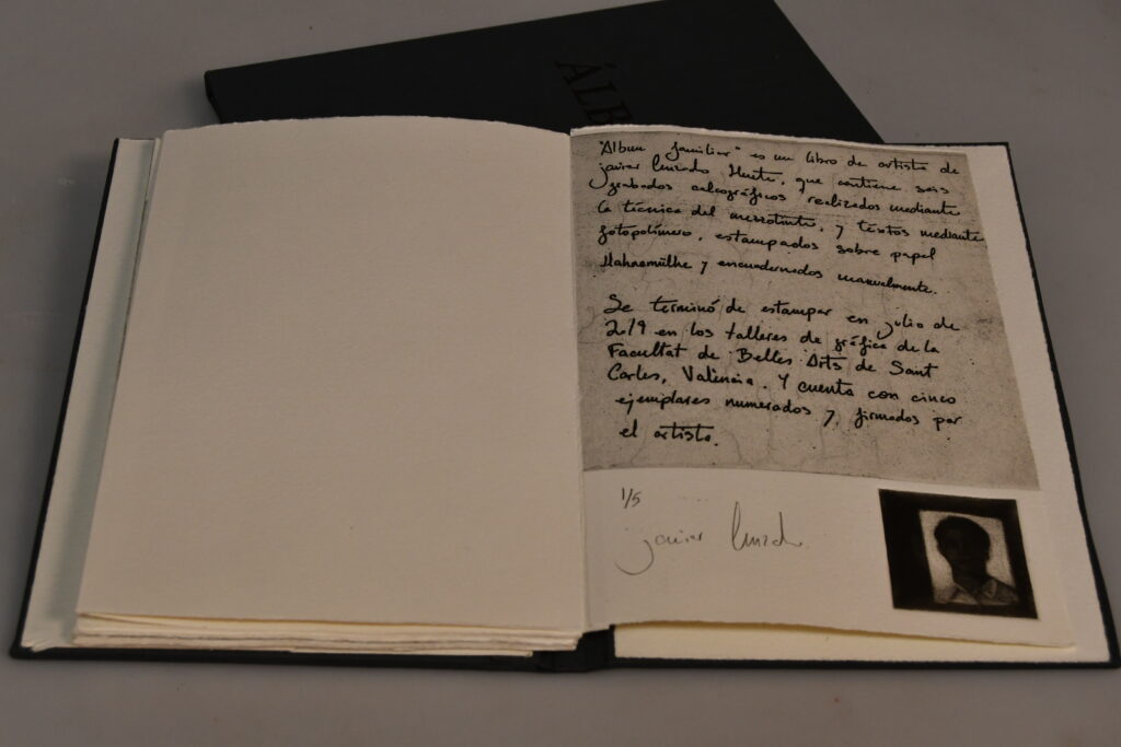 detalle obra album falimiar